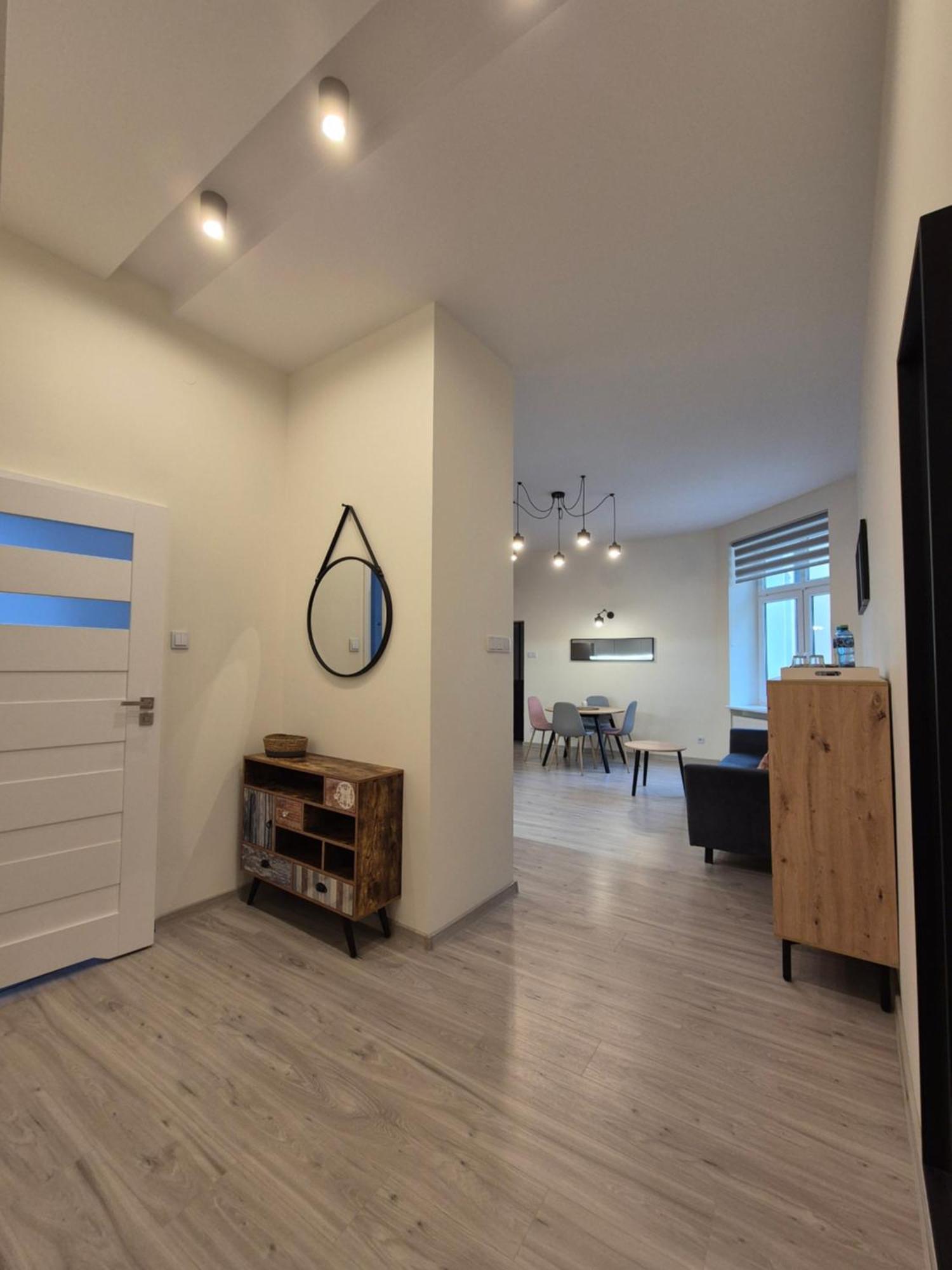 Duzy Komfortowy Apartament W Samym Centrum Przy Manufaktura I Piotrkowska, Blisko Zoo, Fala Daire Łódź Dış mekan fotoğraf