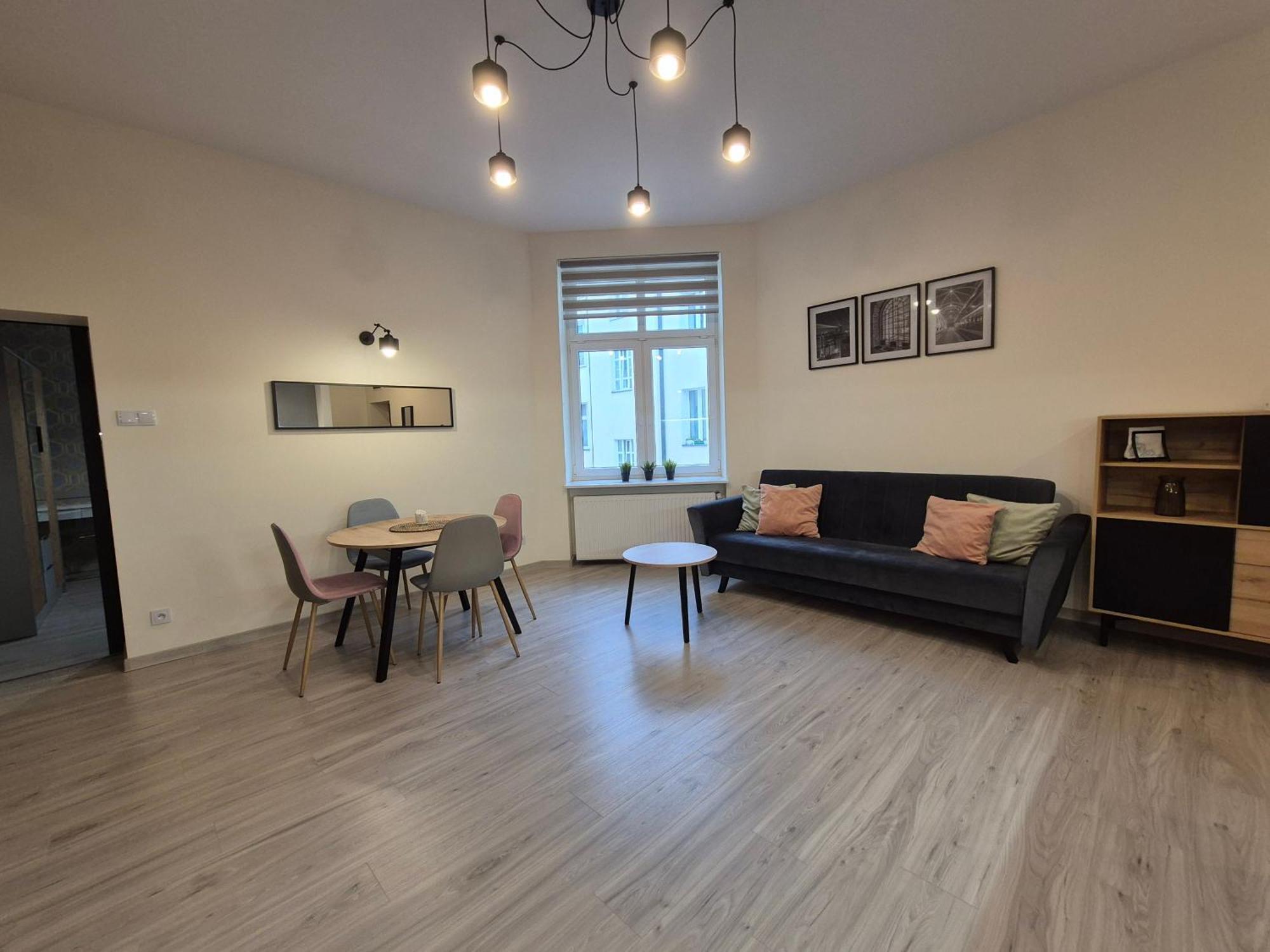 Duzy Komfortowy Apartament W Samym Centrum Przy Manufaktura I Piotrkowska, Blisko Zoo, Fala Daire Łódź Dış mekan fotoğraf